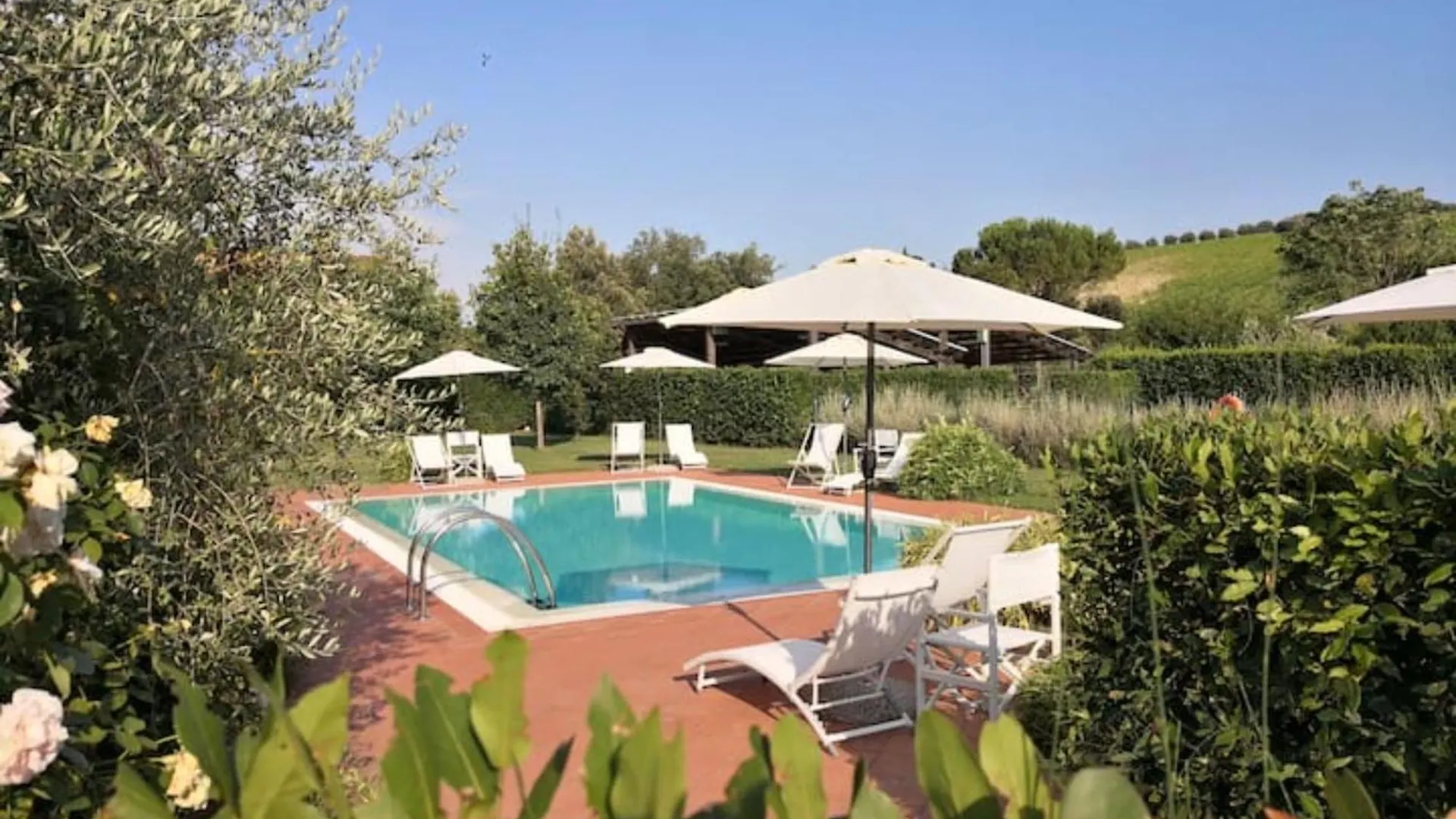 Agriturismo Borgo Piccaratico فينشي